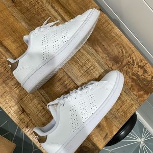 Adidas Advantage Sneaker